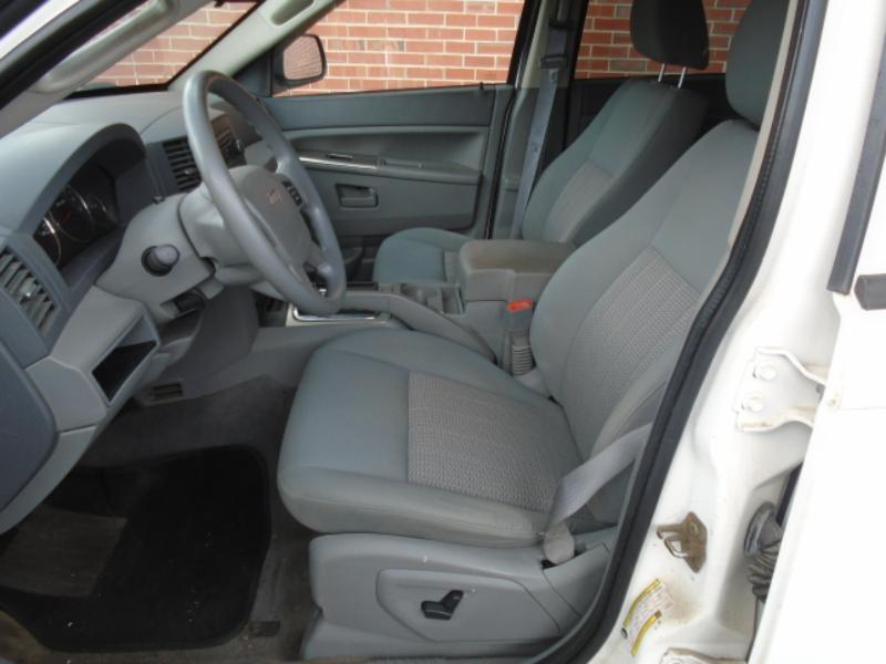 Jeep Grand Cherokee Laredo 4WD 2007