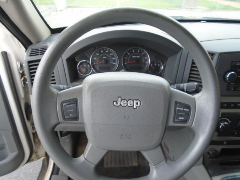 Jeep Grand Cherokee Laredo 4WD 2007