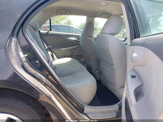 Toyota Corolla LE 4D Sedan 2010