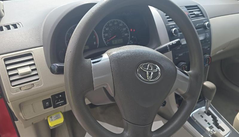 Toyota Corolla LE 4D Sedan at 2012