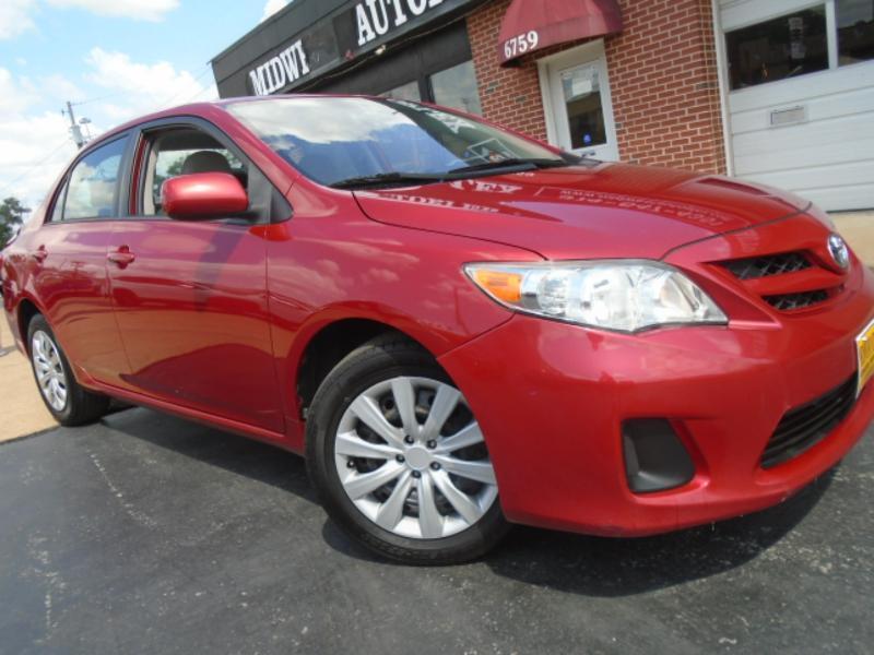 Toyota Corolla LE 4D Sedan at 2012