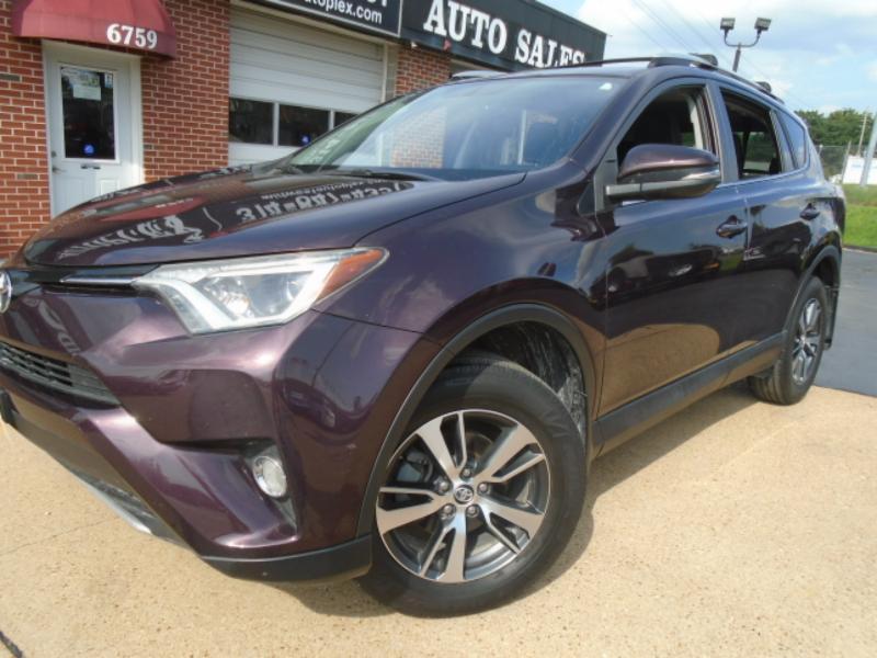 Toyota RAV4 XLE 4D SUV FWD 2016