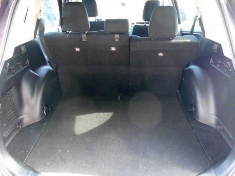 Toyota RAV4 XLE 4D SUV FWD 2016