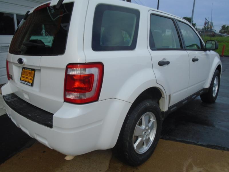 Ford Escape XLS 4WD 2012
