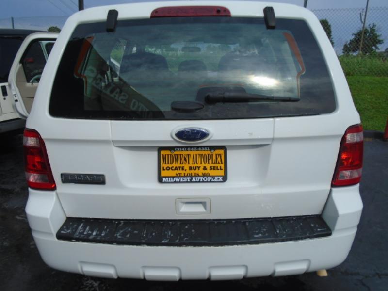 Ford Escape XLS 4WD 2012
