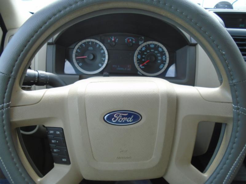 Ford Escape XLS 4WD 2012