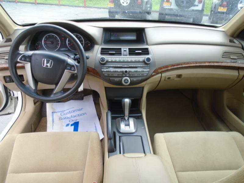 Honda Accord EX Sedan AT 2009