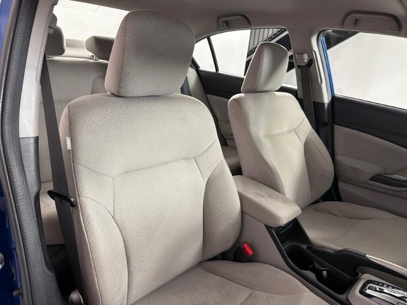 Honda Civic LX sedan 2013