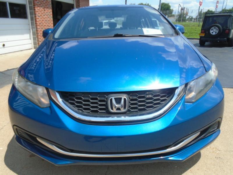 Honda Civic LX sedan 2013