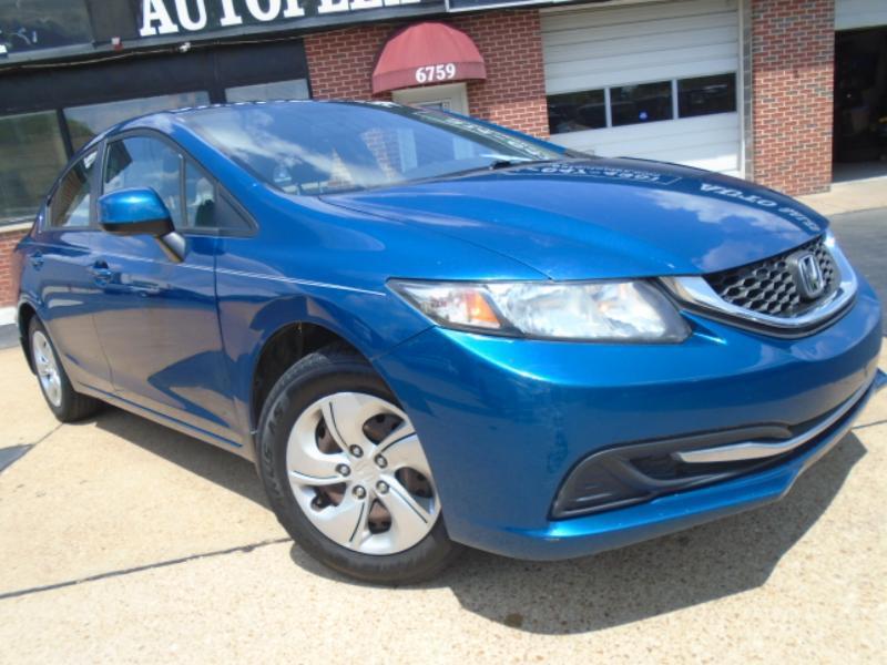 Honda Civic LX sedan 2013