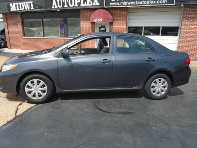 Toyota Corolla LE 4D Sedan 2009