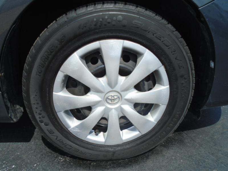 Toyota Corolla LE 4D Sedan 2009