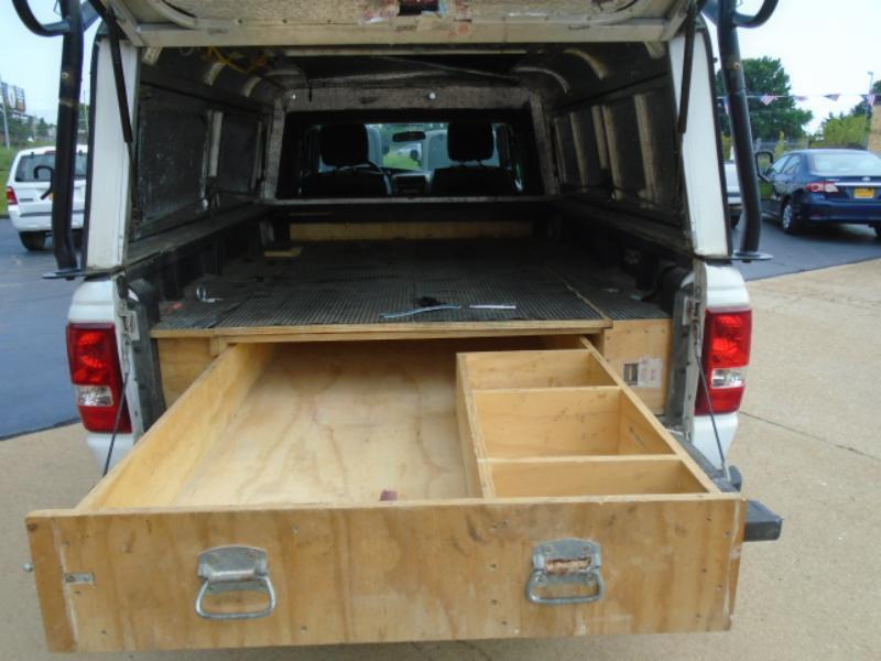 Ford Ranger XLT SuperCab 4-Door 4WD 2011