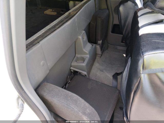 Ford Ranger XLT SuperCab 4-Door 4WD 2011