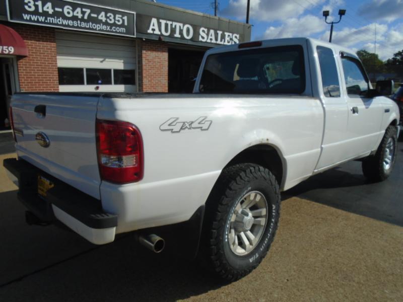 Ford Ranger XLT SuperCab 4-Door 4WD 2011