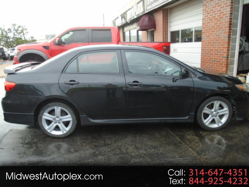 Toyota Corolla S 4-Speed AT 2013