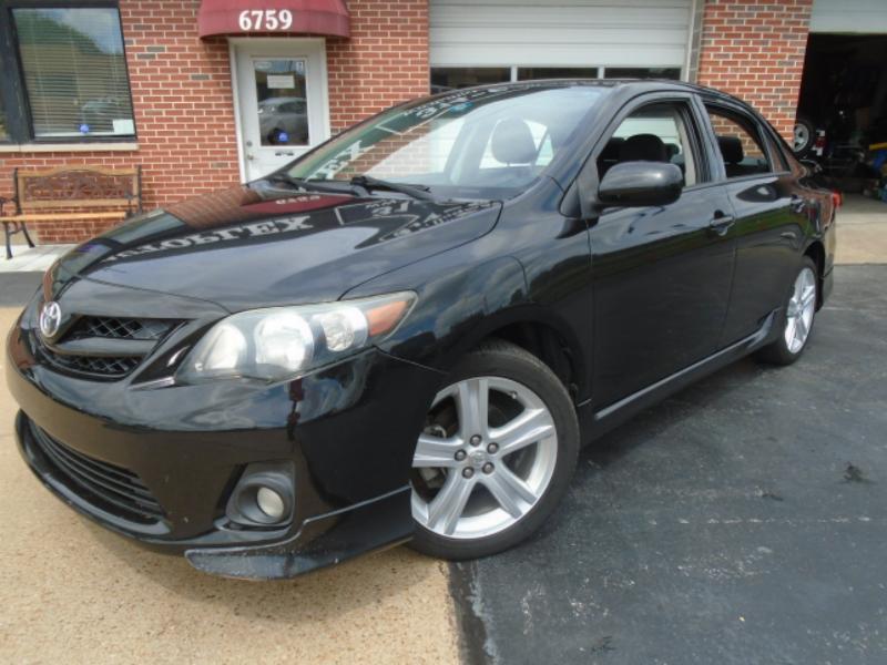 Toyota Corolla S 4-Speed AT 2013