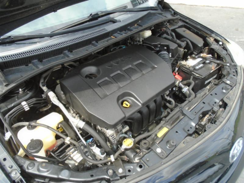 Toyota Corolla S 4-Speed AT 2013