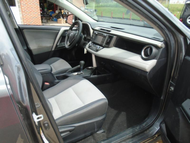 Toyota RAV4 XLE AWD 2014