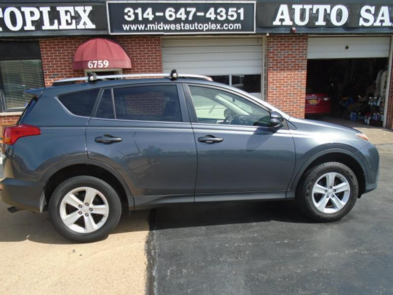 Toyota RAV4 XLE AWD 2014