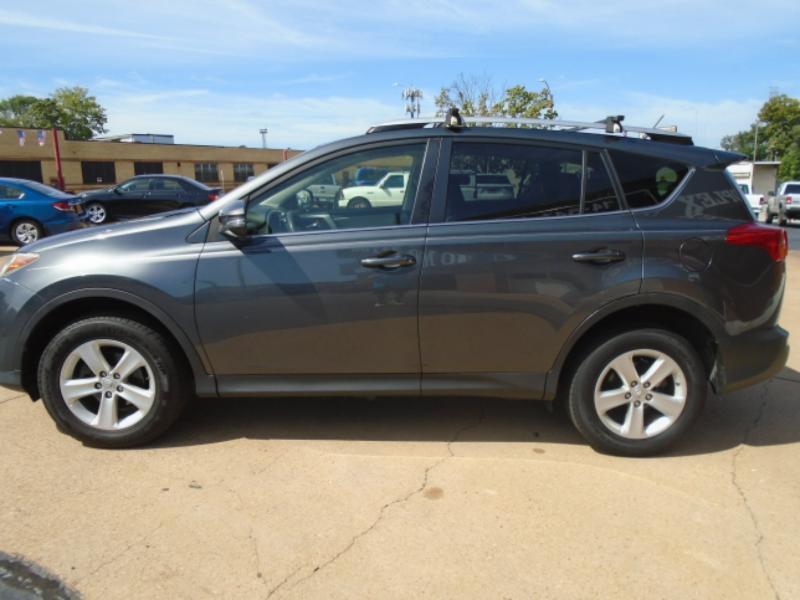 Toyota RAV4 XLE AWD 2014