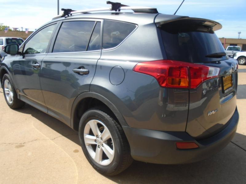 Toyota RAV4 XLE AWD 2014