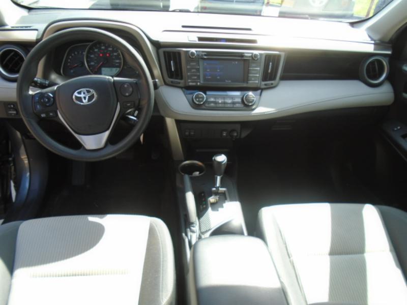 Toyota RAV4 XLE AWD 2014