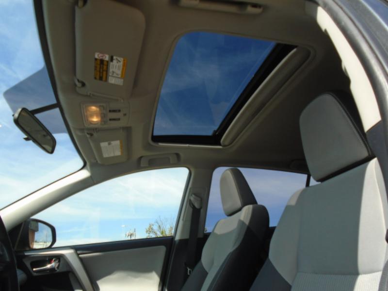 Toyota RAV4 XLE AWD 2014