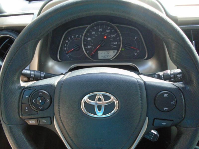 Toyota RAV4 XLE AWD 2014