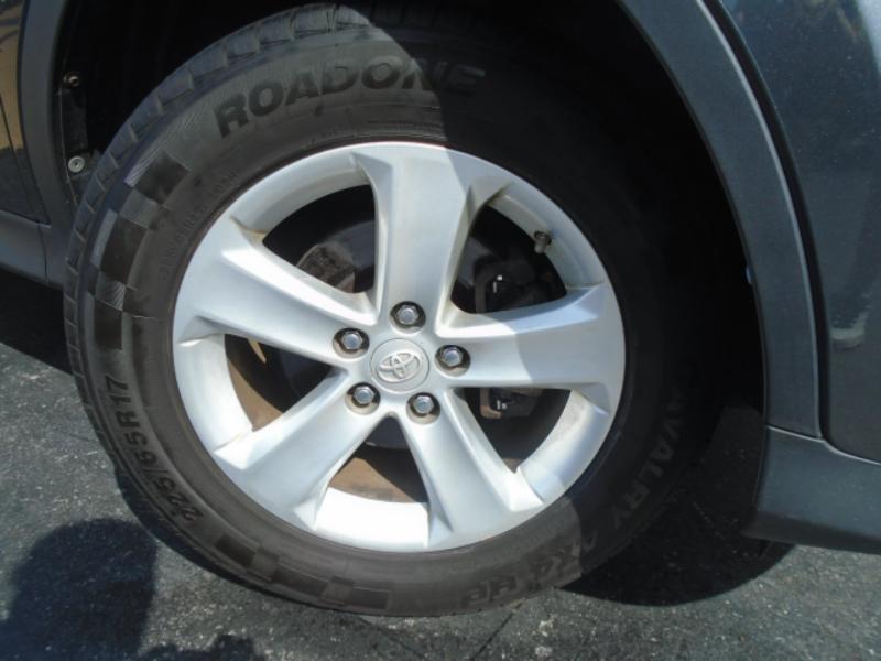 Toyota RAV4 XLE AWD 2014