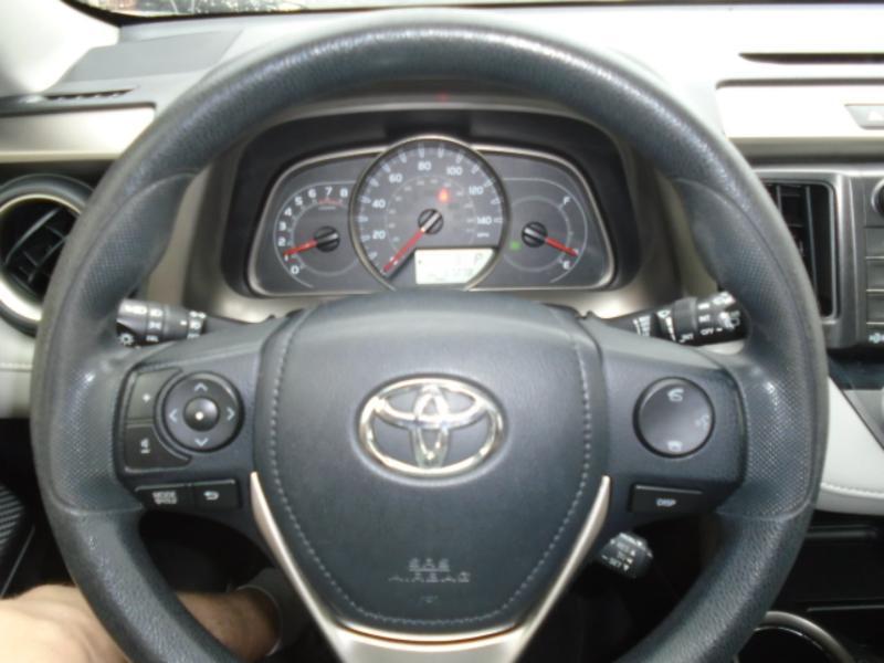 Toyota RAV4 XLE AWD 2015
