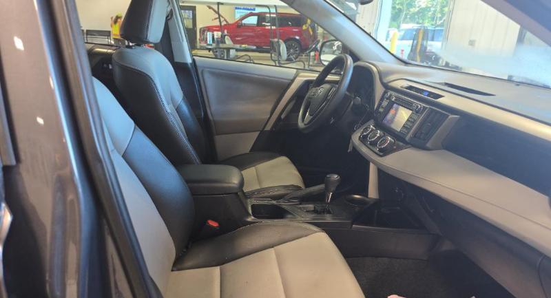 Toyota RAV4 LE AWD 2013
