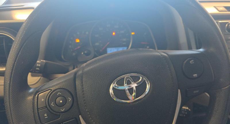 Toyota RAV4 LE AWD 2013
