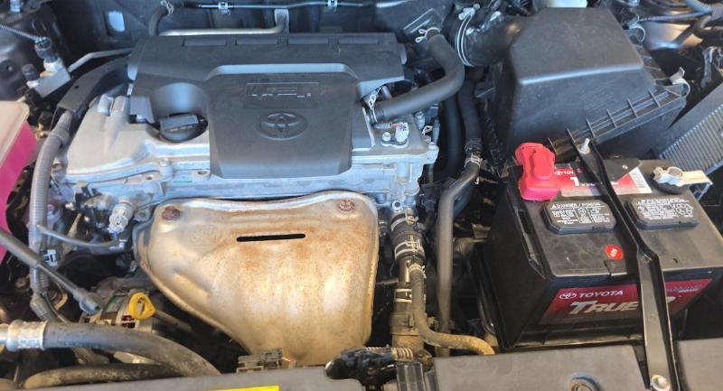 Toyota RAV4 LE AWD 2013