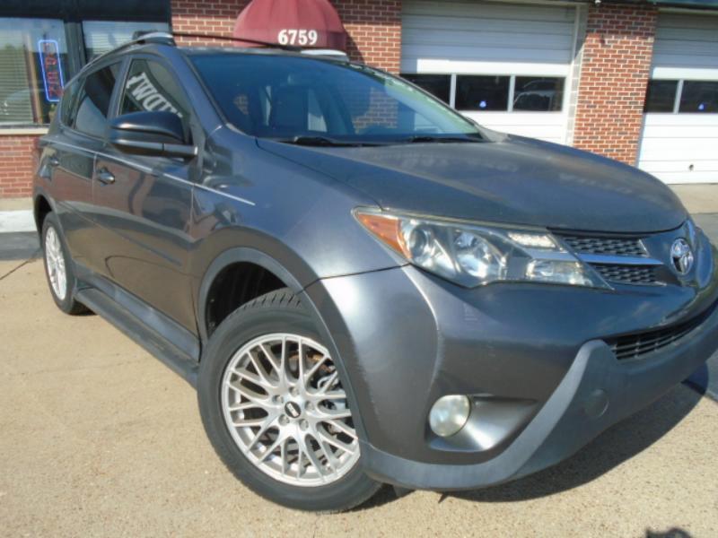 Toyota RAV4 LE AWD 2013