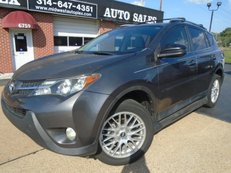 Toyota RAV4 LE AWD 2013