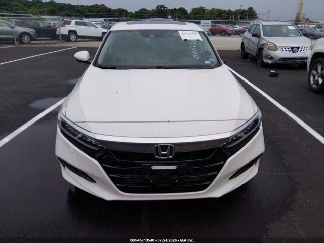 Honda Accord Touring 2.0T 10A 2018