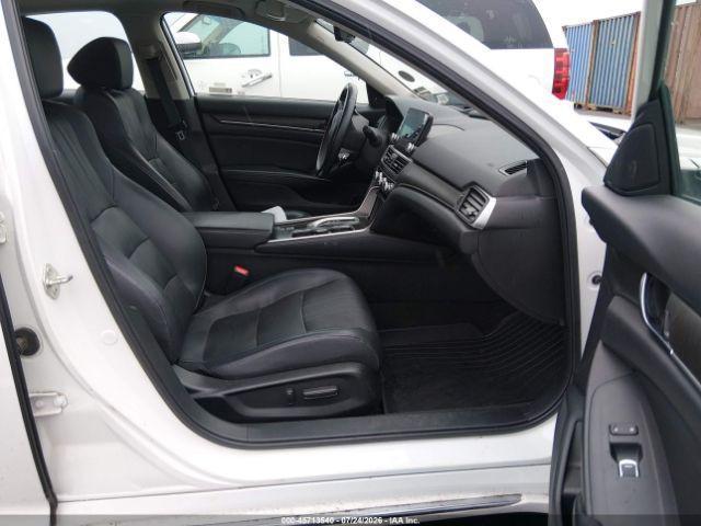 Honda Accord Touring 2.0T 10A 2018