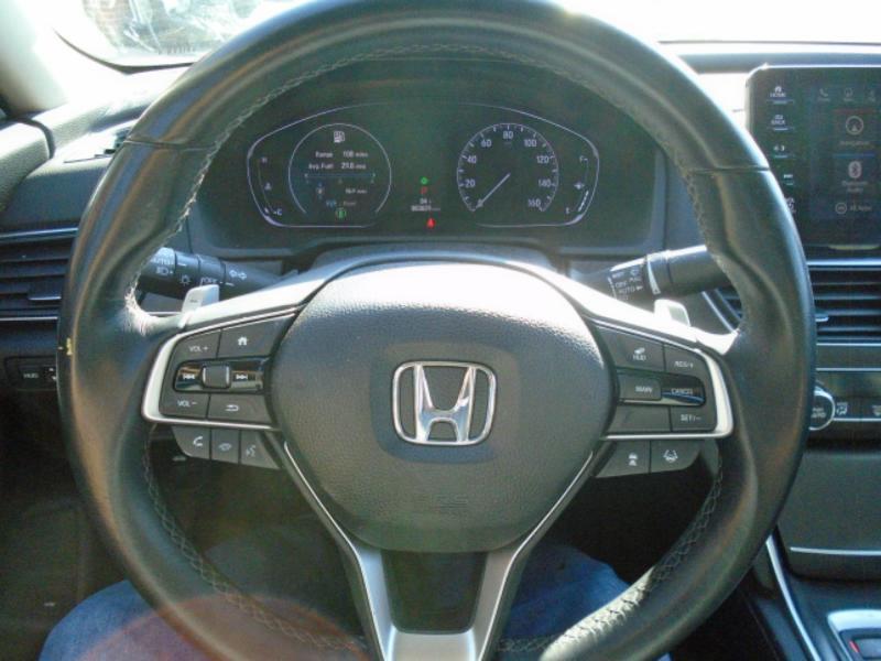 Honda Accord photo 14