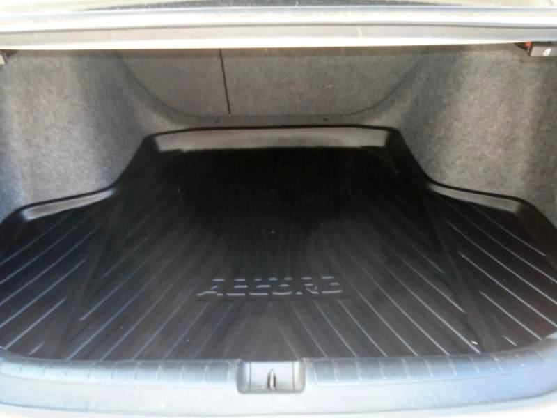 Honda Accord photo 21