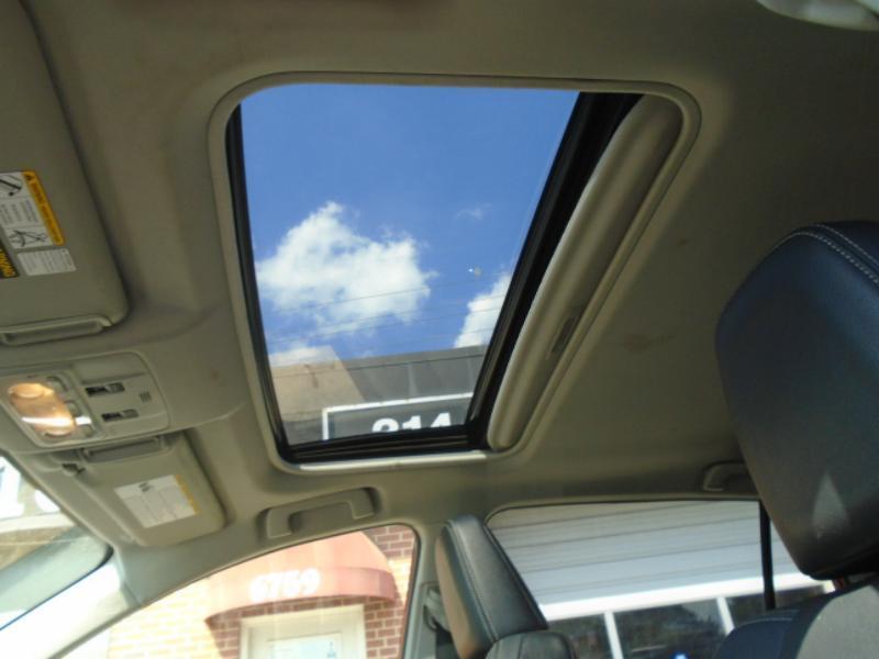 Toyota RAV4 Limited AWD 2014