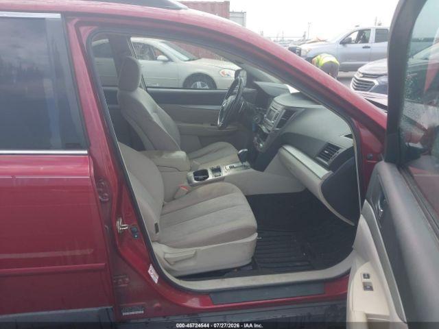 Subaru Outback 2.5i Premium 2014
