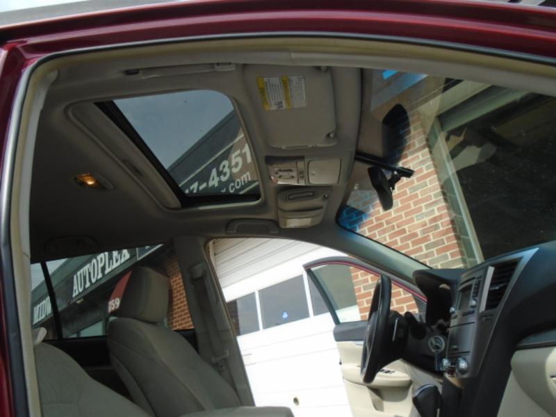 Subaru Outback photo 12