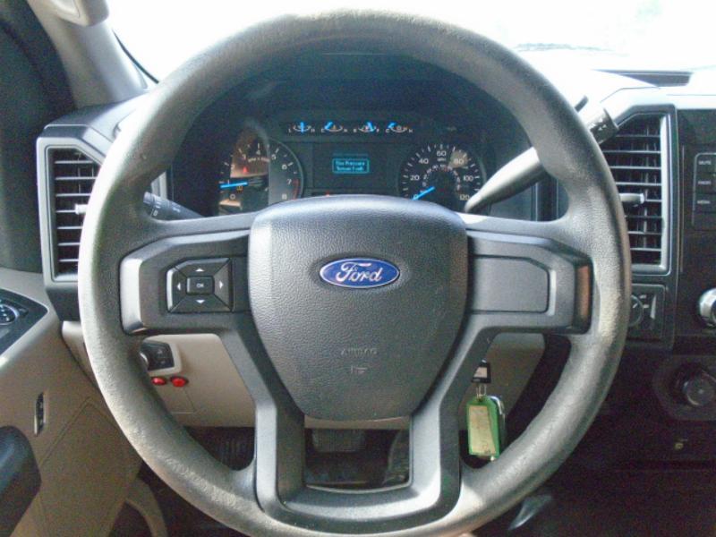 Ford F-150 photo 13