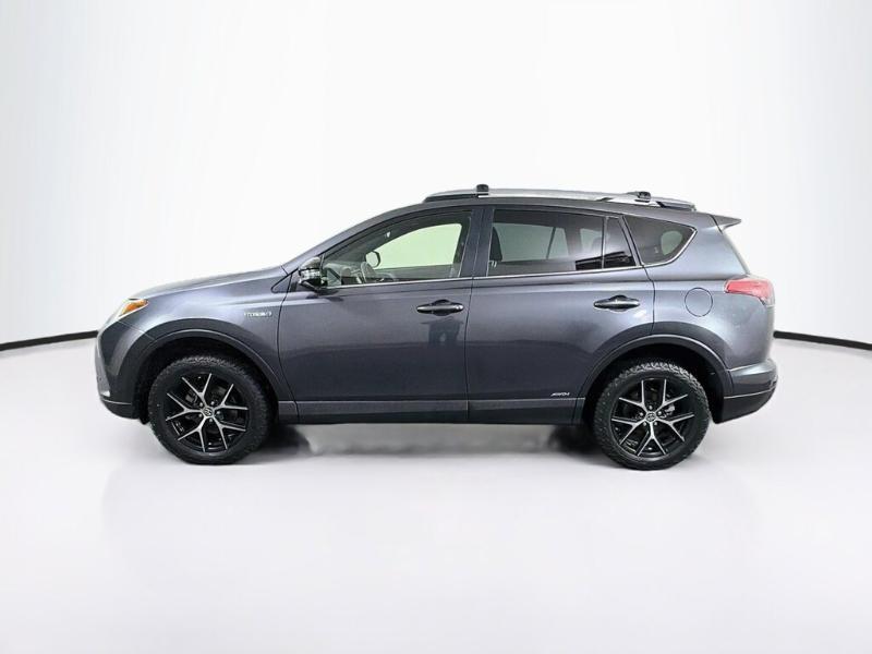 Toyota RAV4 SE 4WD 2018