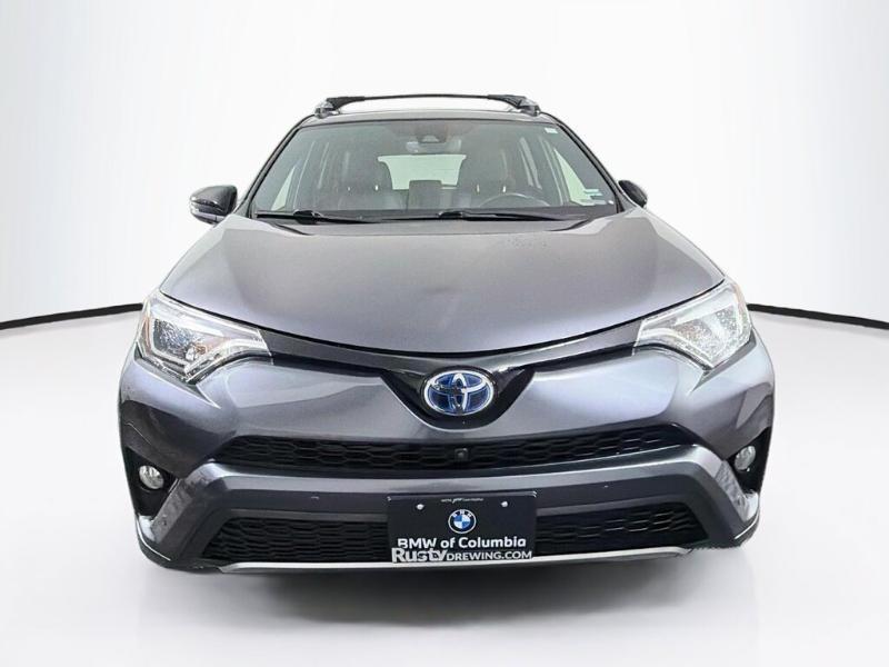 Toyota RAV4 SE 4WD 2018