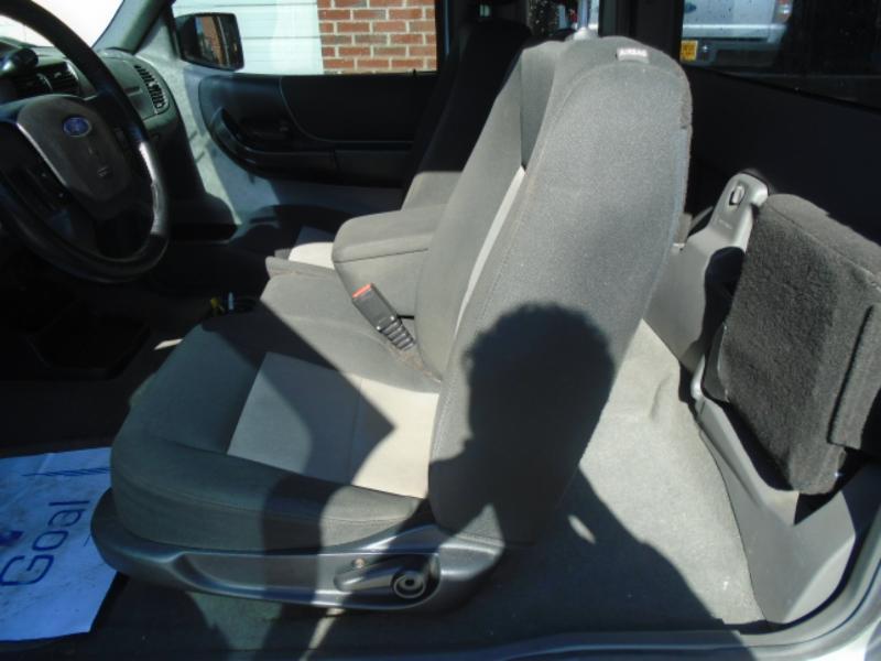 Ford Ranger photo 12