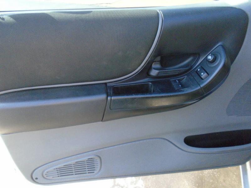 Ford Ranger photo 25