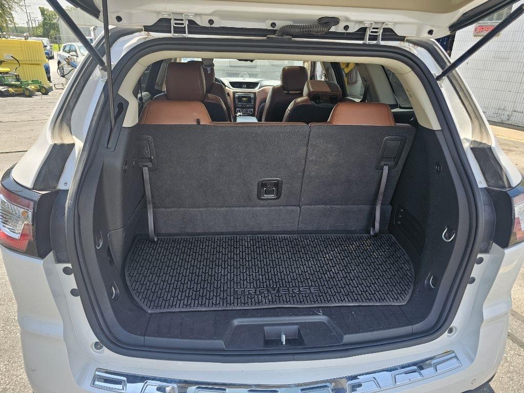 2017 Chevrolet Traverse Premier - Photo 8