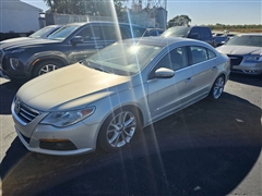 2010 Volkswagen CC  2010 Volkswagen CC